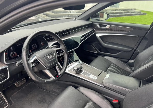 Audi A6 cena 232000 przebieg: 66000, rok produkcji 2018 z Poznań małe 301